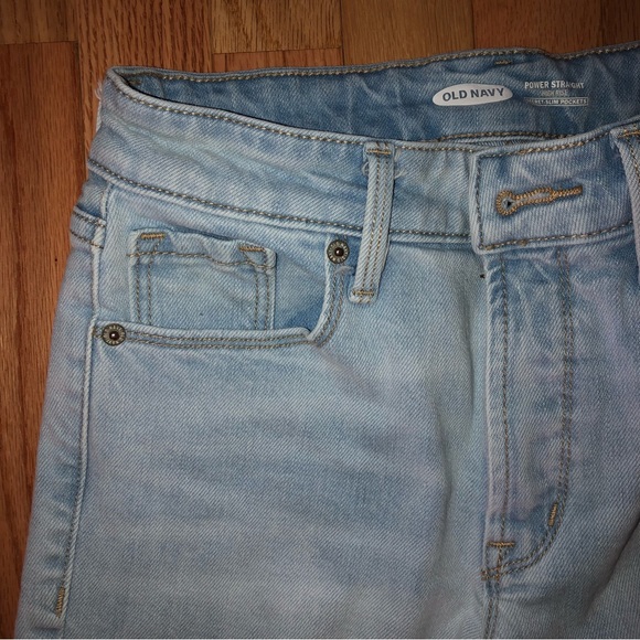 Old Navy light wash Power Straight secret slim pockets-size 4 - Picture 2 of 7